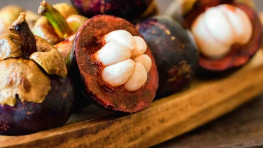 mangosteen in Hindi